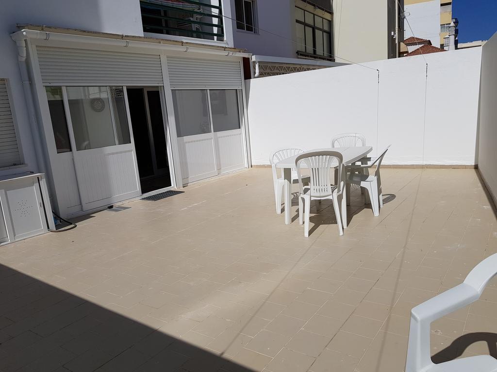Beira Mar Terrace Apartment อาร์มาซอง เด เปรา ภายนอก รูปภาพ